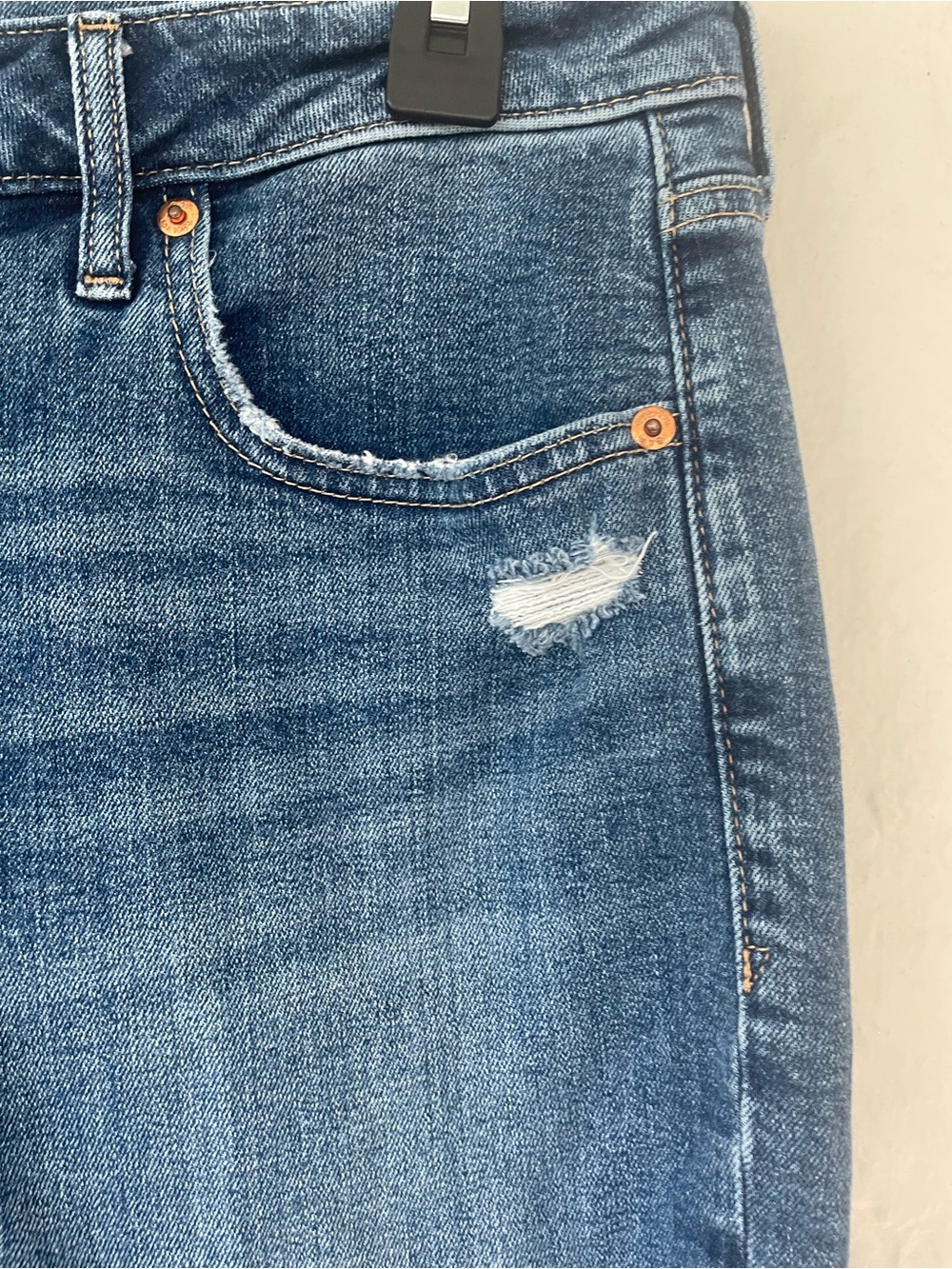 GAP Vintage High Slim Sky High distressed ankle length cuffed jeans; 14R - Picture 4 of 8
